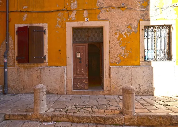 Riviera Διαμέρισμα *